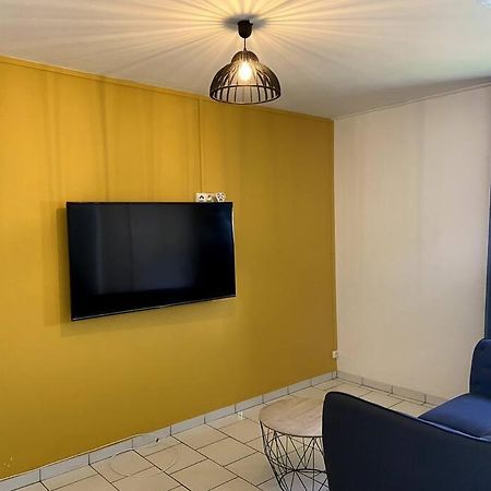 Appartement Moderne, 2 Chambres, Proche Aeroport • Chu • Port Les Abymes Extérieur photo